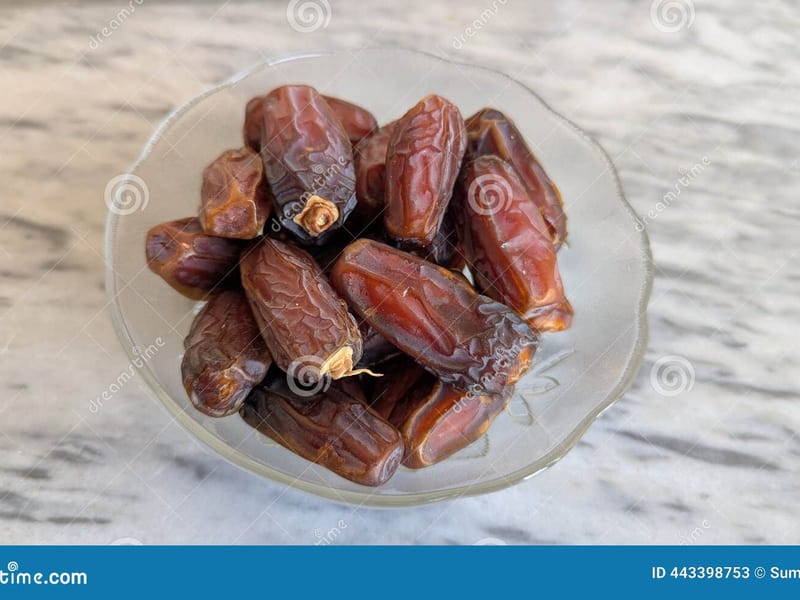 خرمای خاصویی ریز و تیره جنوب ایران